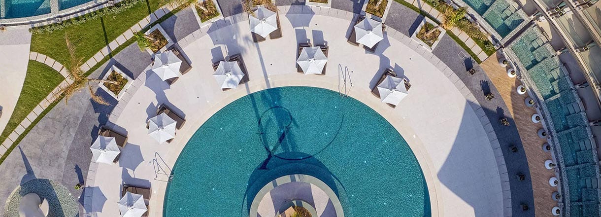 Heraklion Airport transfer to Nautilux Rethymno in Crete